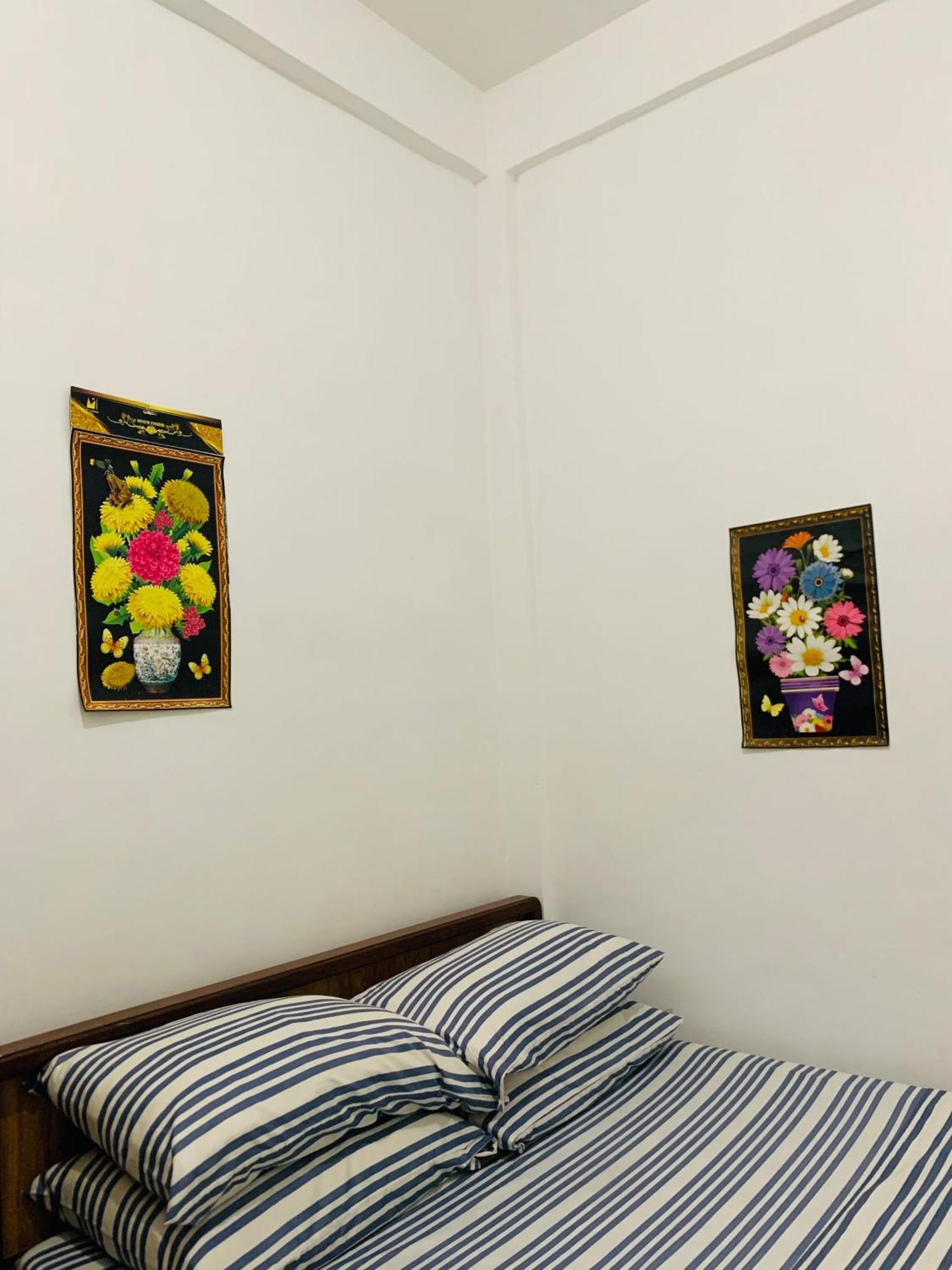 Queen's 2 Apartment